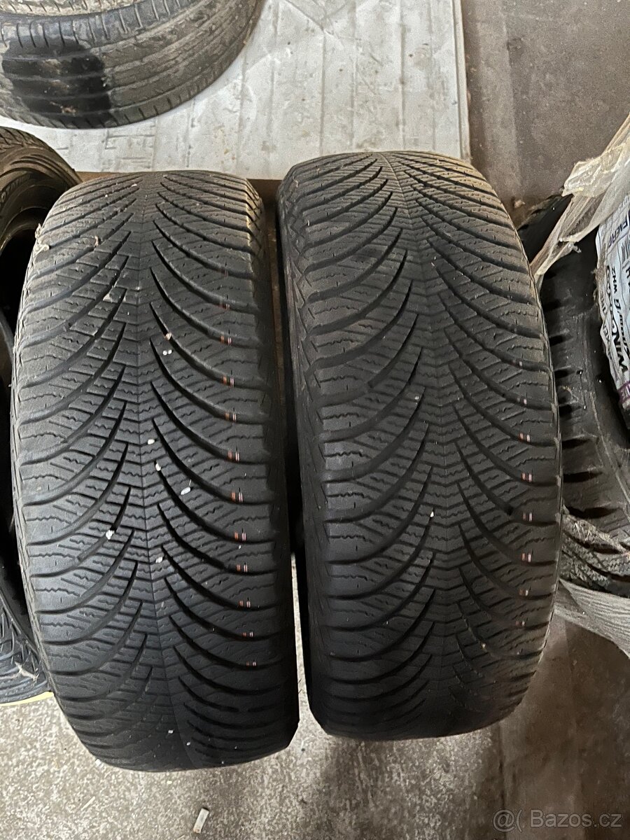 Celoroční gumy goodyear 195/55/16 - 4