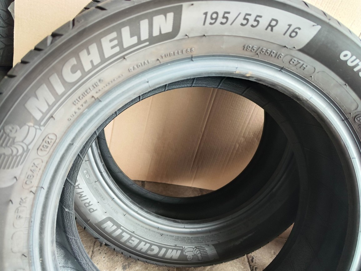 16"zánovní letní pneu Michelin 195/55/16 2200Kč/4ks - 4
