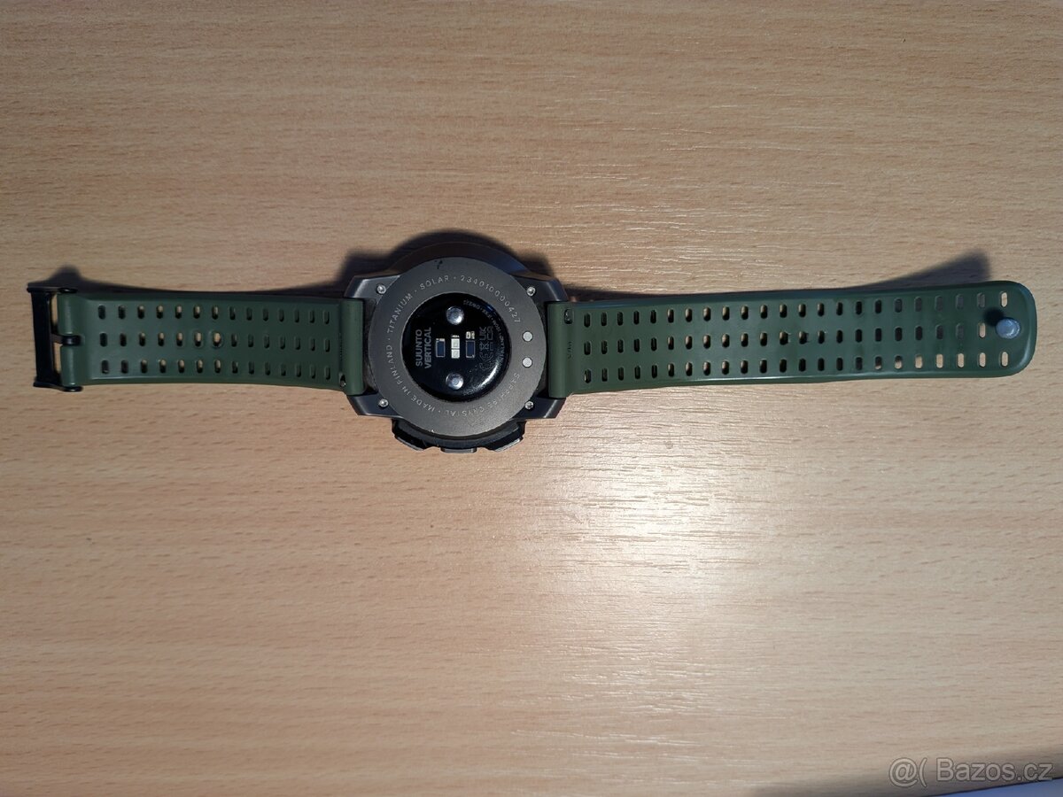 Hodinky Suunto Vertical Titanium Solar - 4