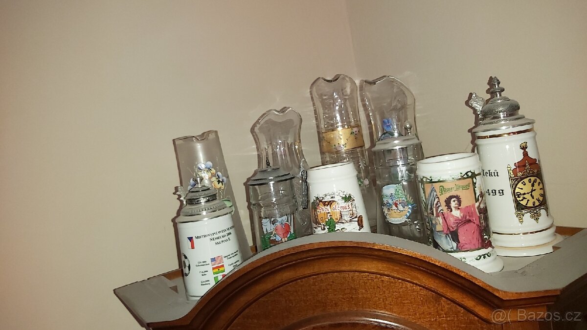 Sklenice Korbele 70.léta+, pivní tácky - 4