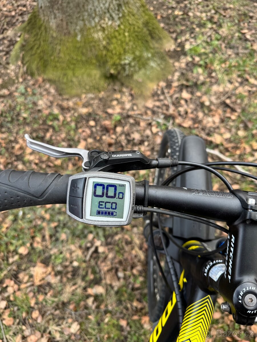 27,5" Elektrokolo Apache Manitou E3 - 4