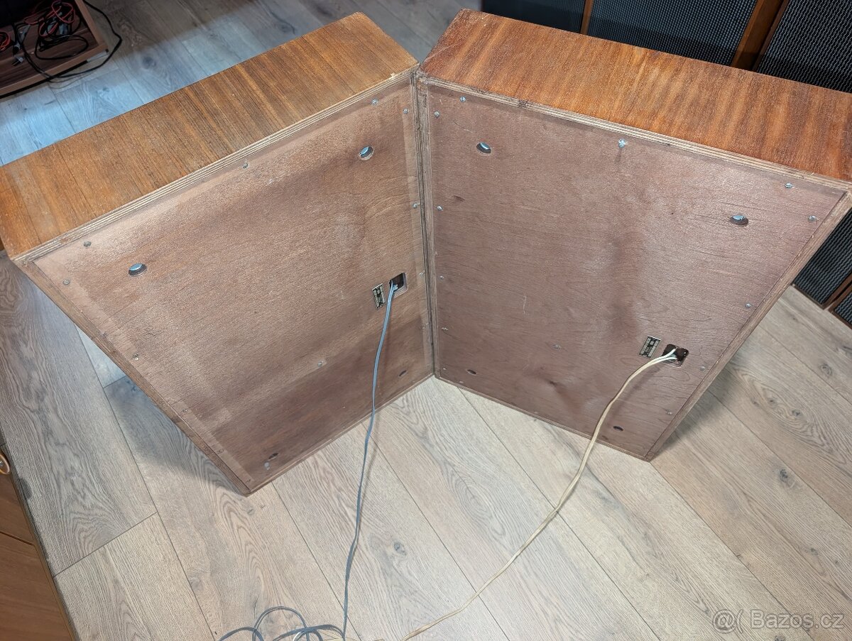 Reprosoustavy Tesla ARS 733 - 4