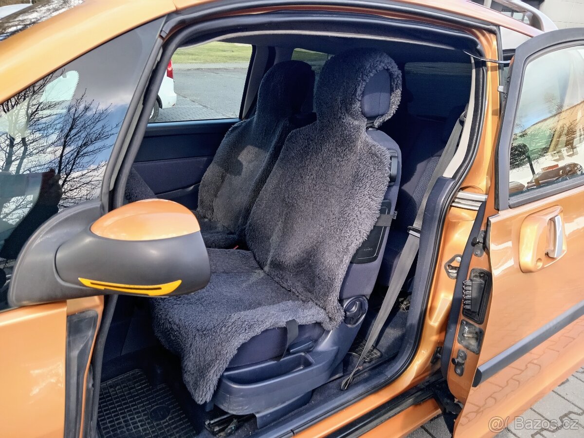 Peugeot 1007 - 4