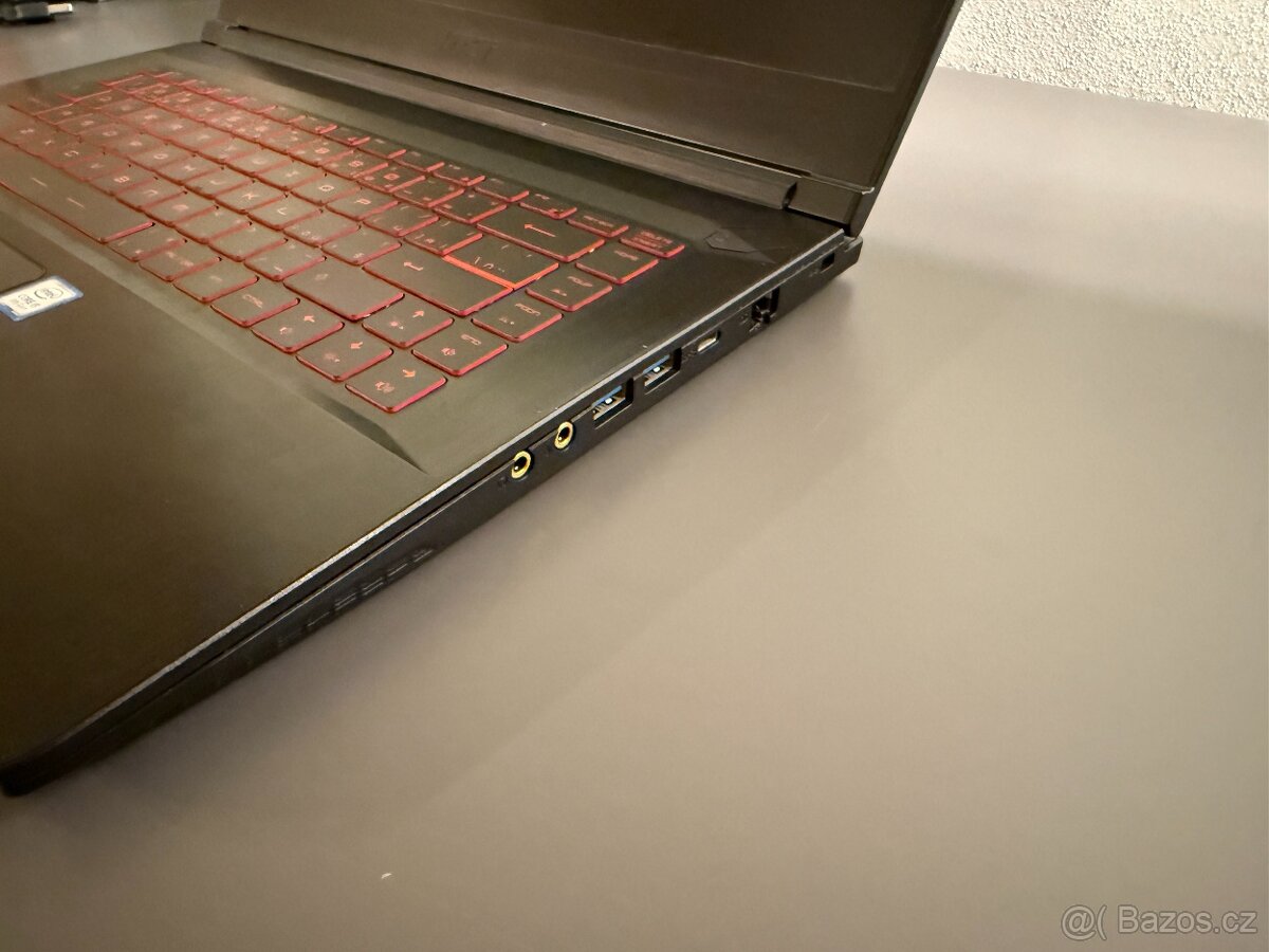 Herní notebook MSI GF63 8RC – s novou baterií a Windows 11 - 4