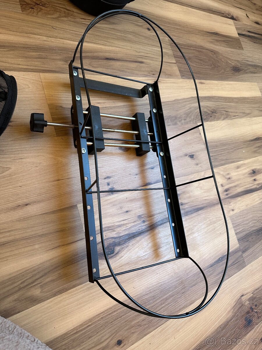 Přepravka/koš na psa na nosič - 4