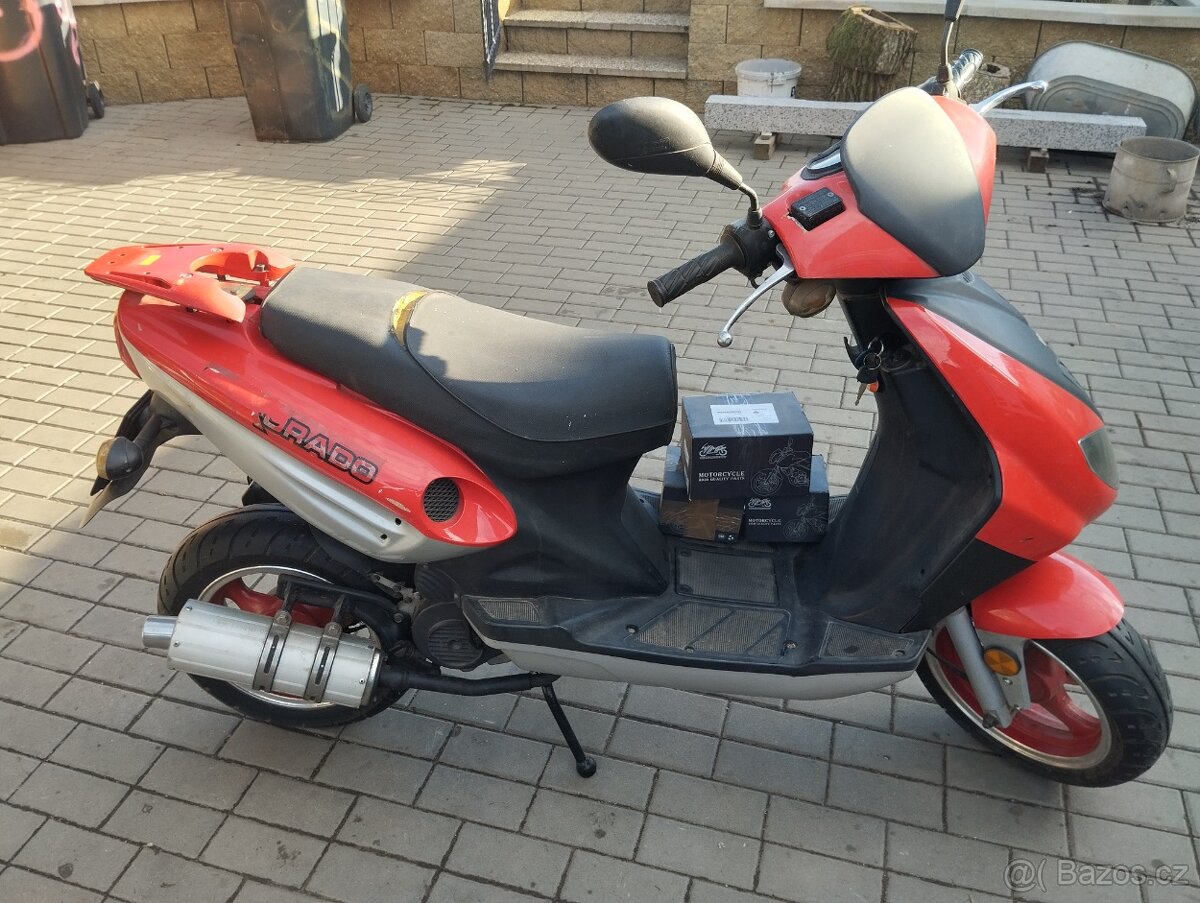 Skútr Via 50 ,4T MP Korado - 4