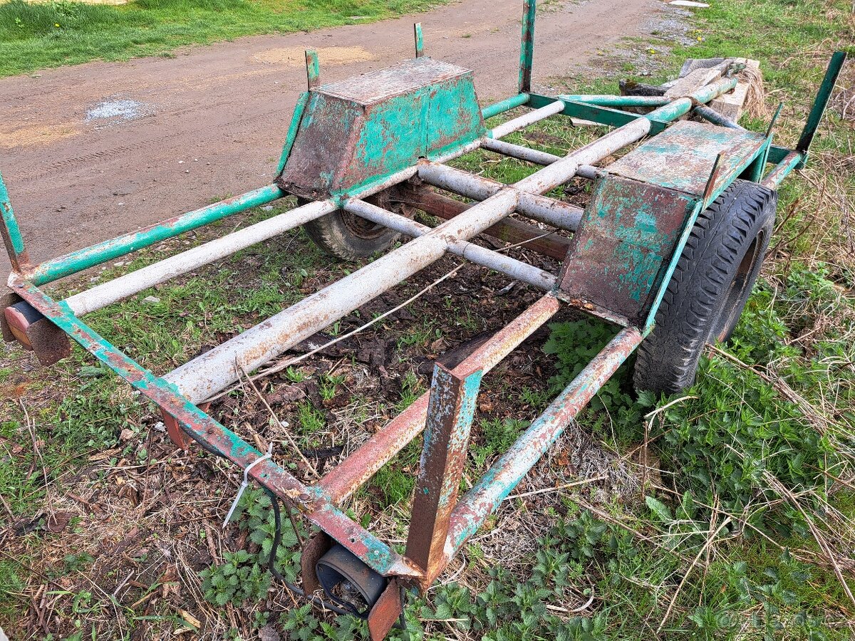 Přívěs, kára za traktor, s pevnou nápravou - 4