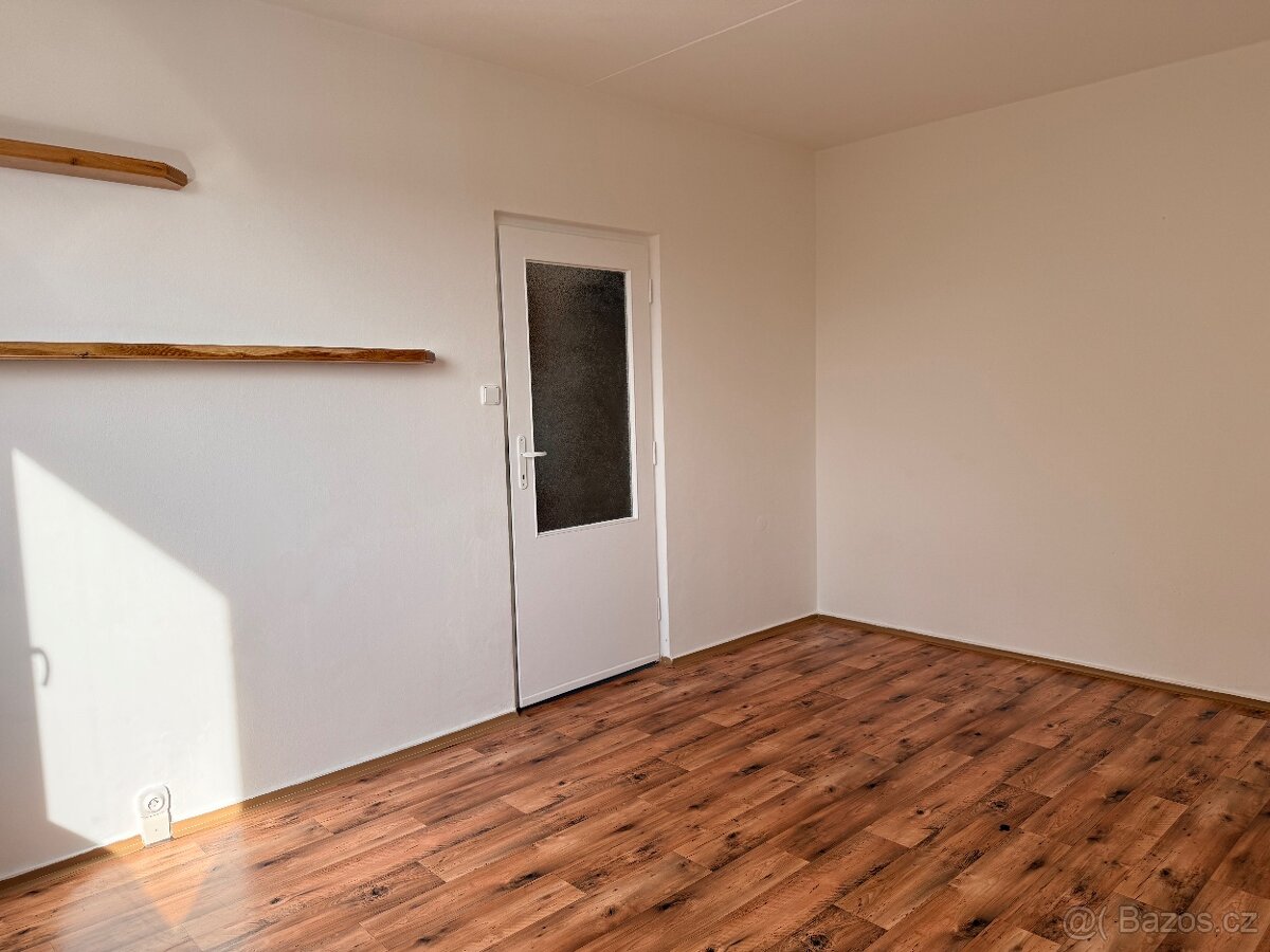 Pronájem bytu 1+1 36 m² Bratří Čapků, Svitavy - 4