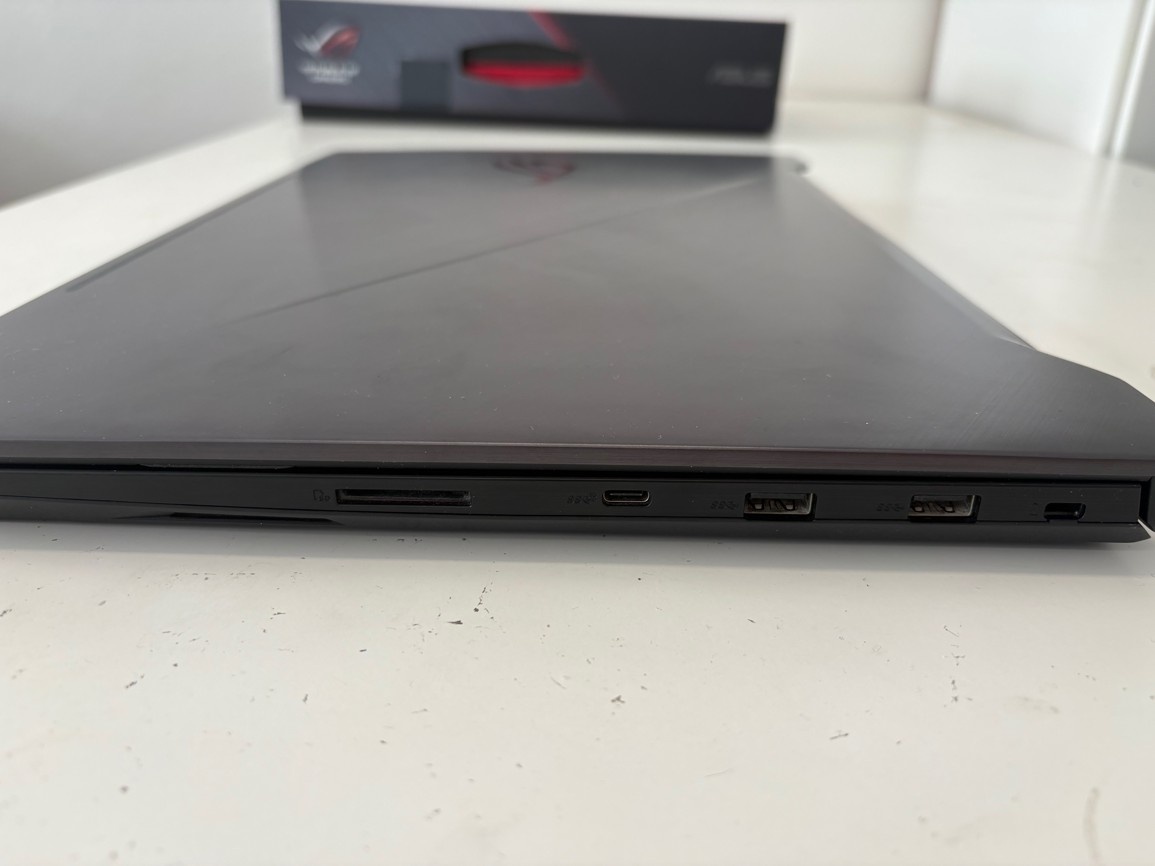 Herní ASUS ROG Strix GL703, i7, 32GB RAM, 3TB - 4