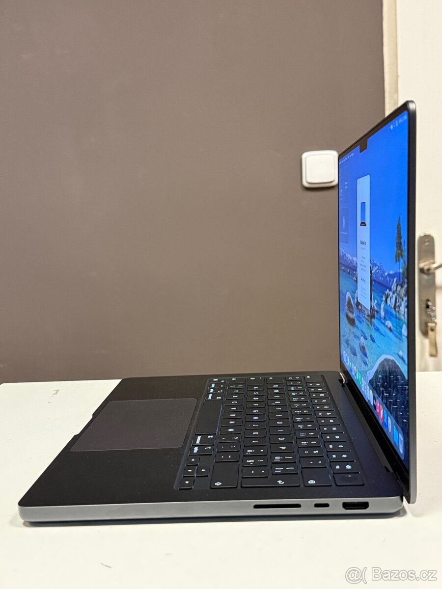 MacBook PRO 14” M4 2024 - 4
