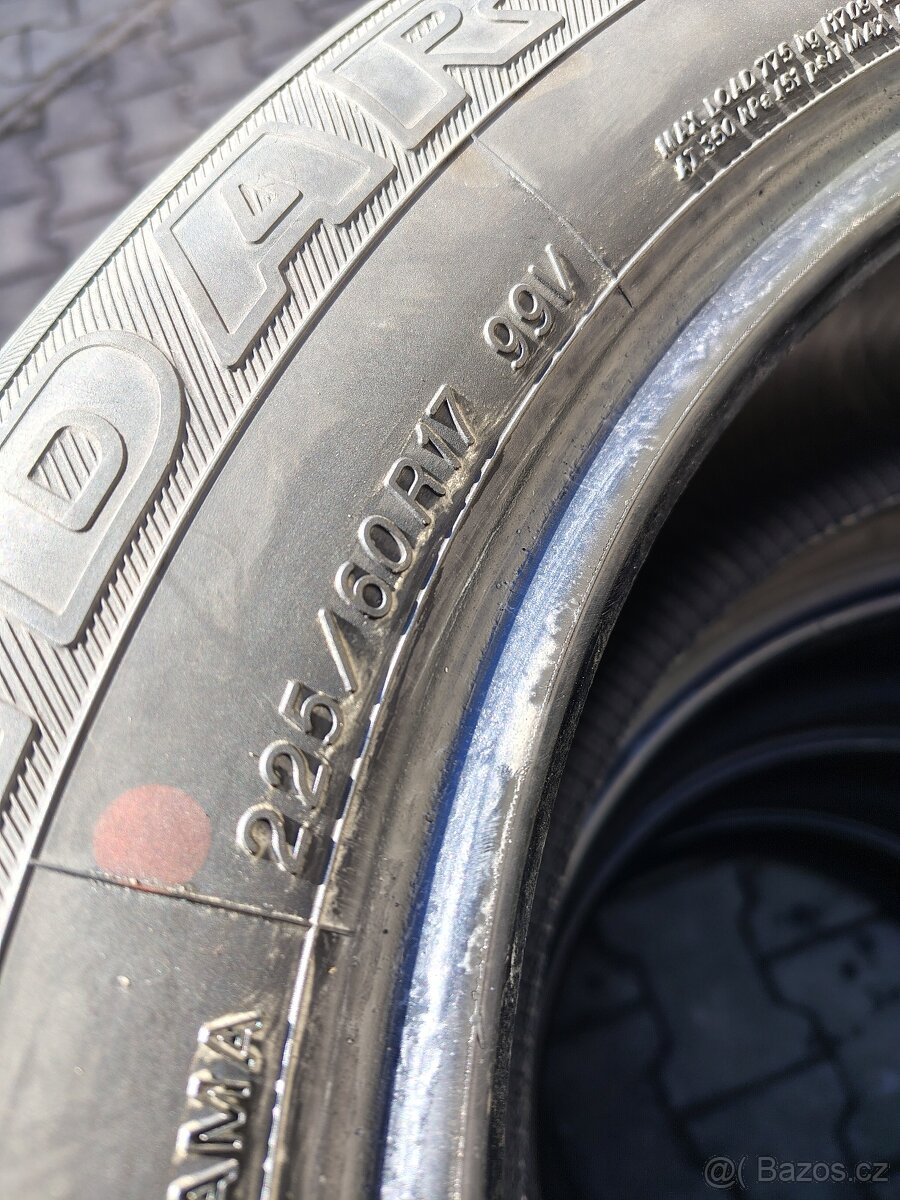 Pneu Yokohama 225/60R17 99V - 4