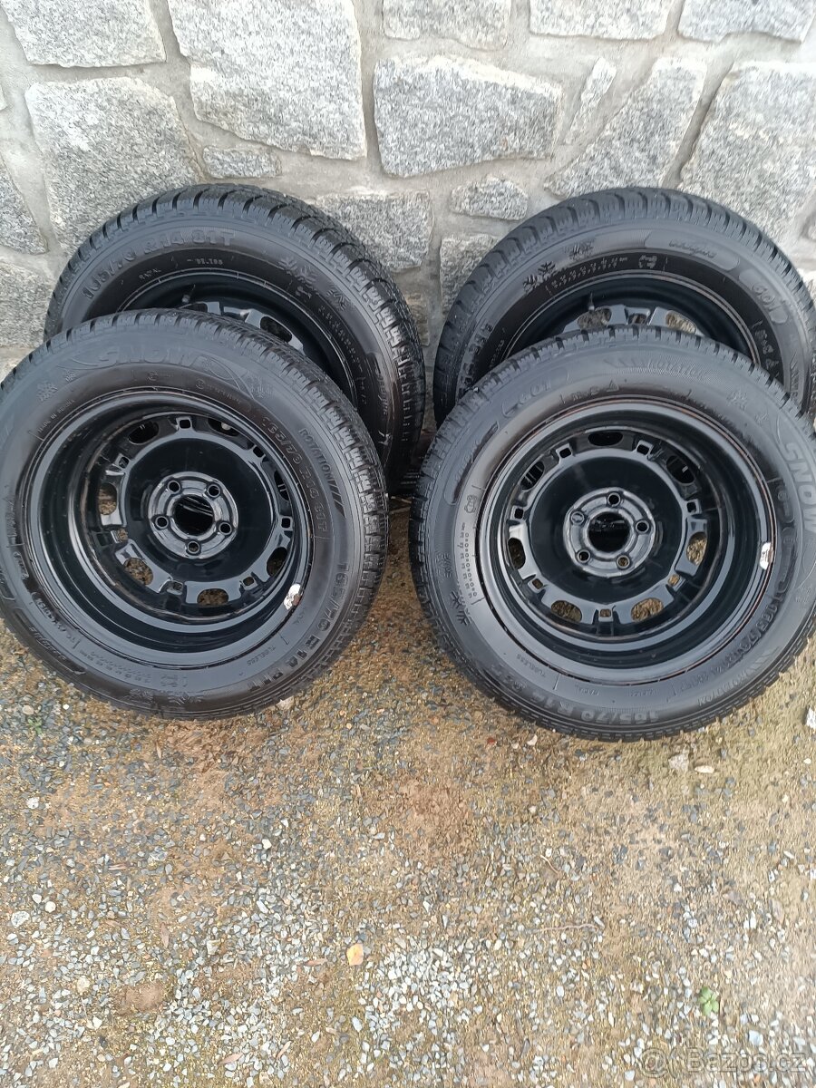 Kola Škoda Fabia - 4