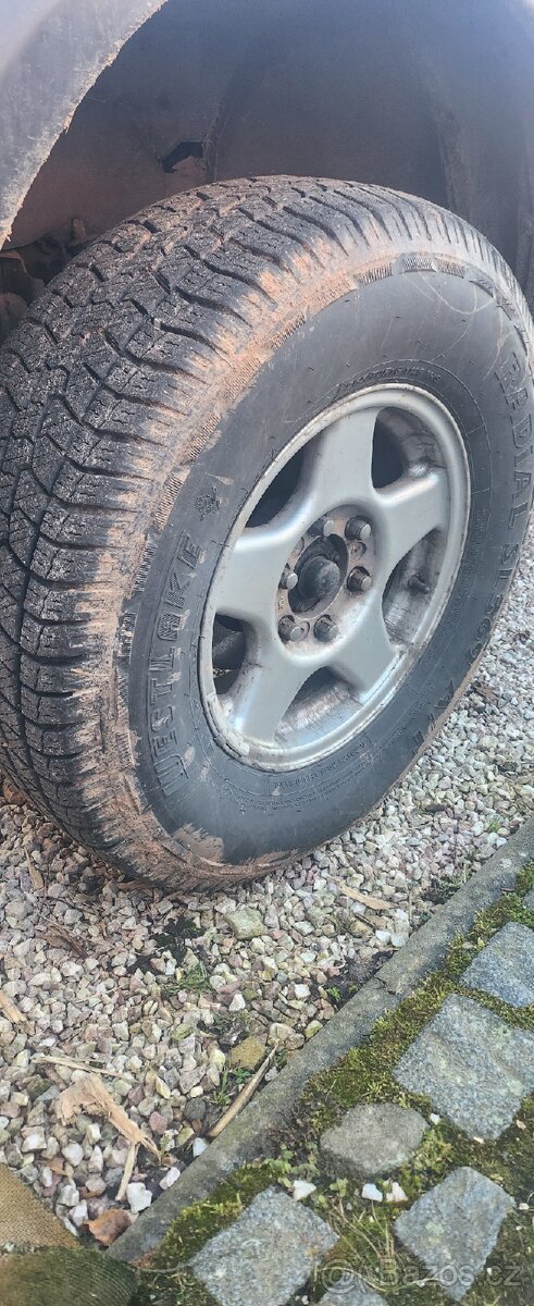 Nissan D22 2,5tdi 98kw Navara Double cab - 4