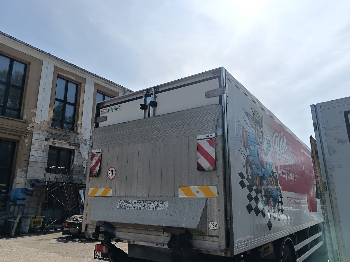DAF LF 55.220 CARRIER XARIOS 600 HYDR. ČELO - - 4