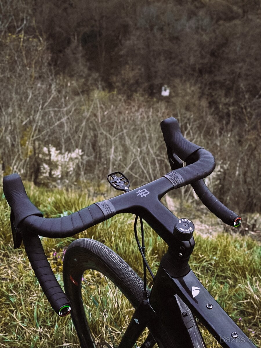 Factor LS MONTANA 2025 | M | SRAM FORCE - 4