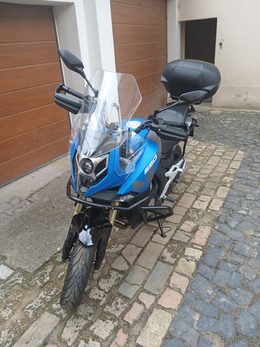 CF MOTO 650 PREMIUM - 4