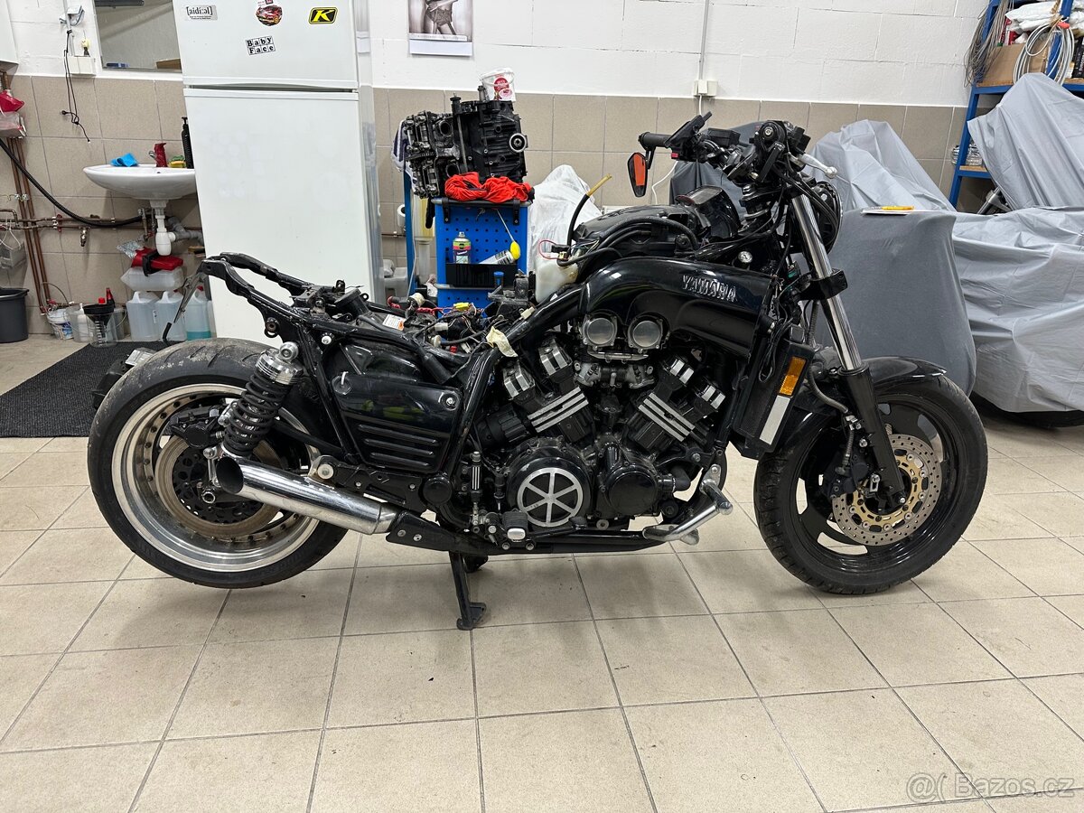 Vmax 1200, zadní disk 17´´ - 4