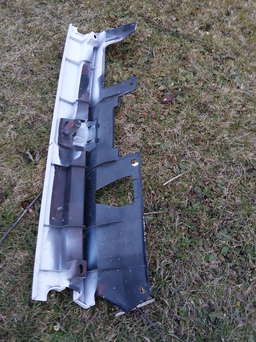 Maska Peugot 106 nebo 306 - 4