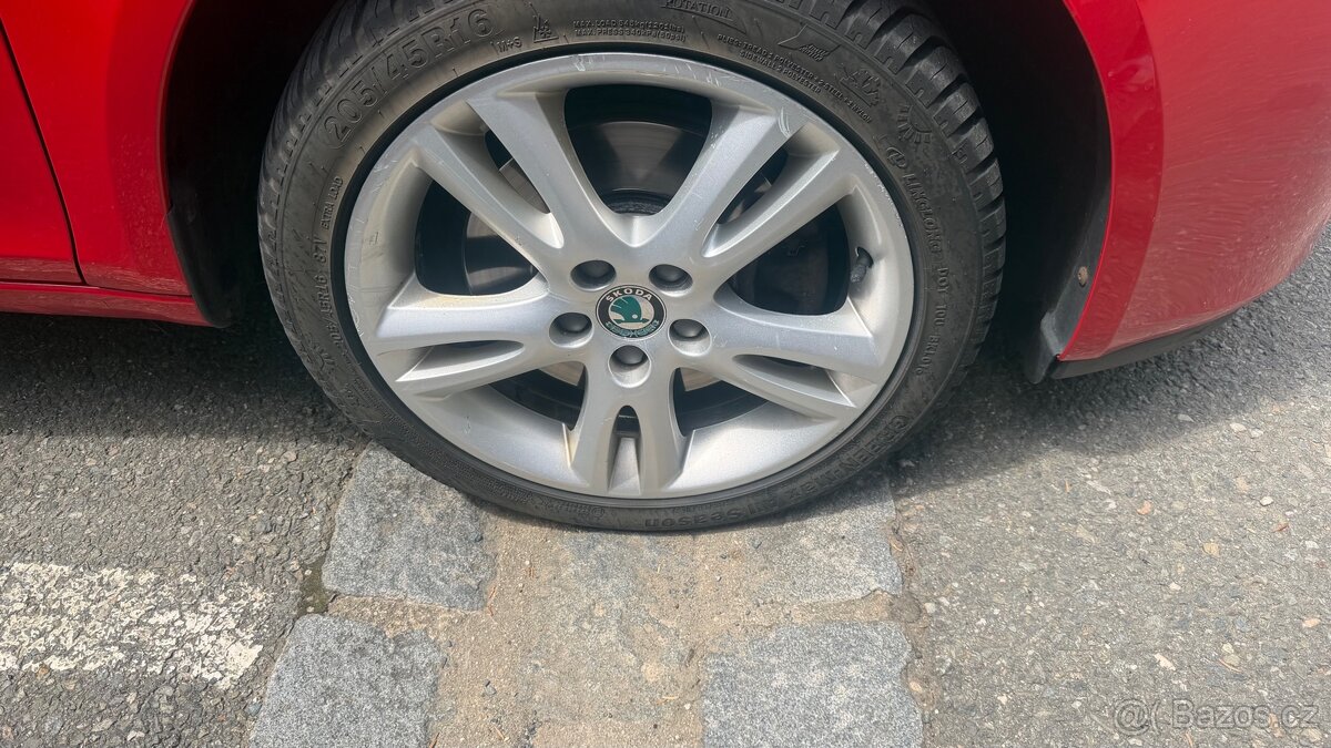 Skoda Roomster 16.16V - 4