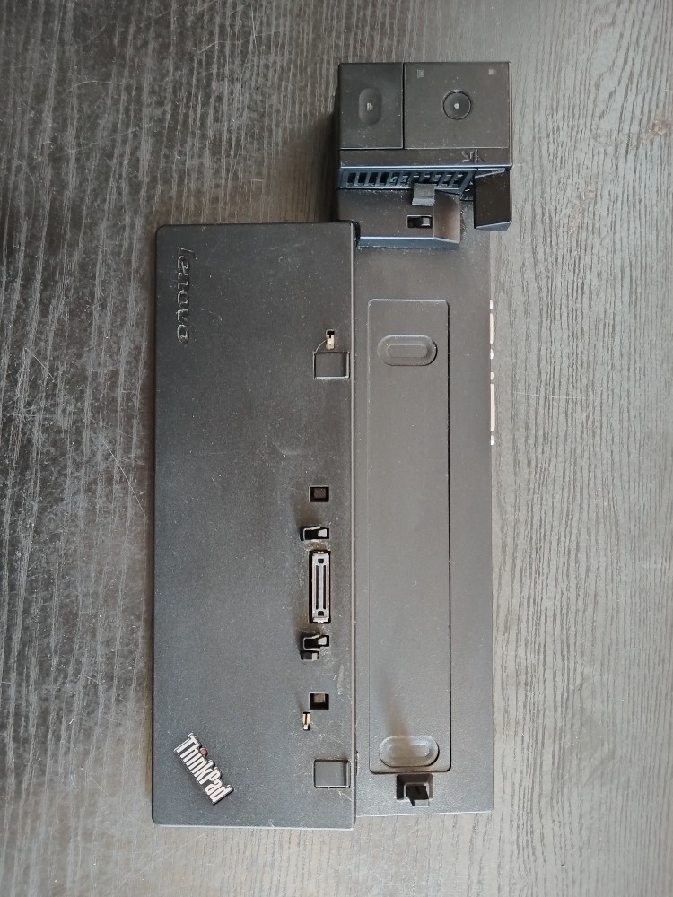 Lenovo T460 + dokovací stanice - 4