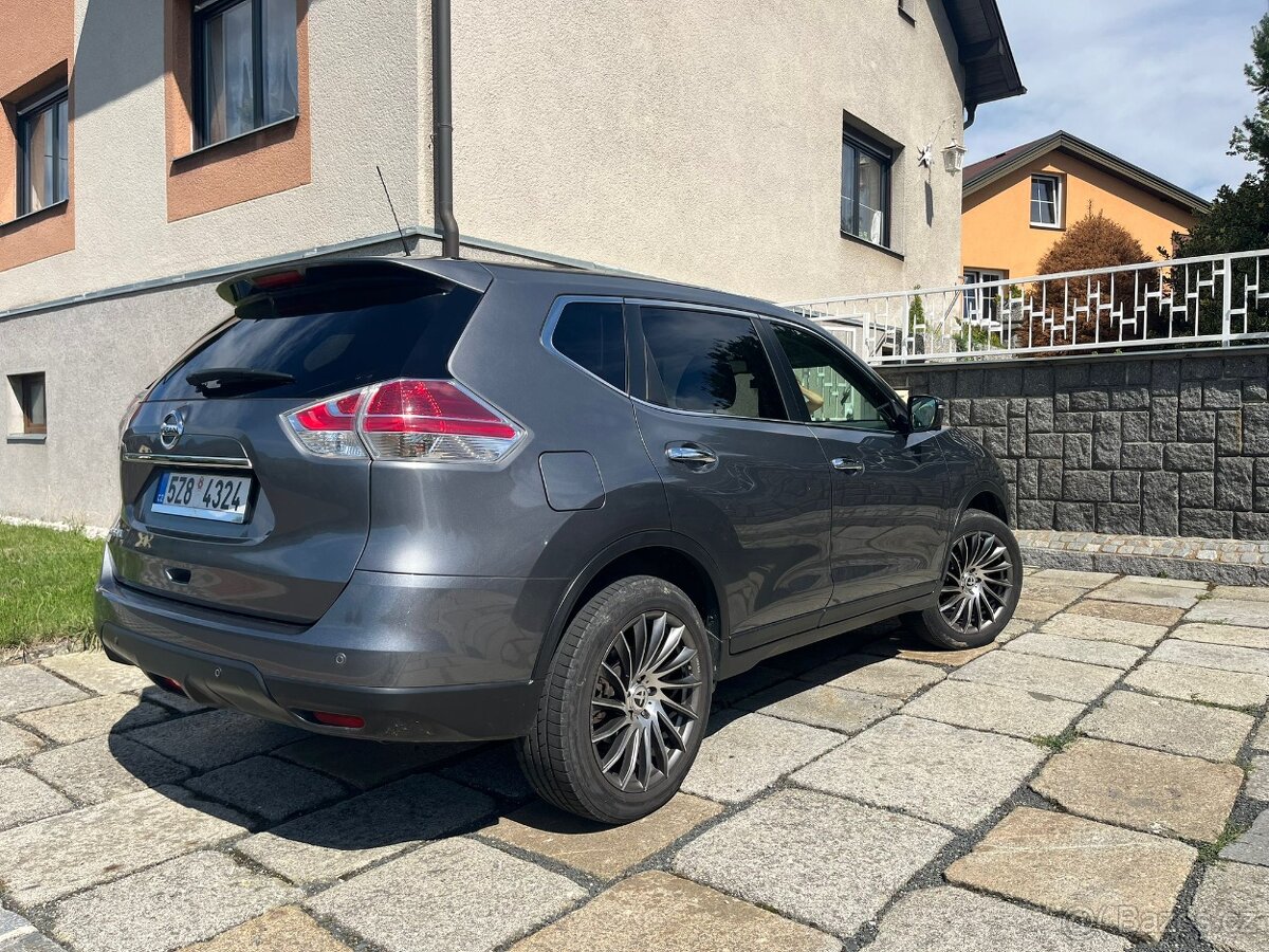 Nissan X-Trail - 4
