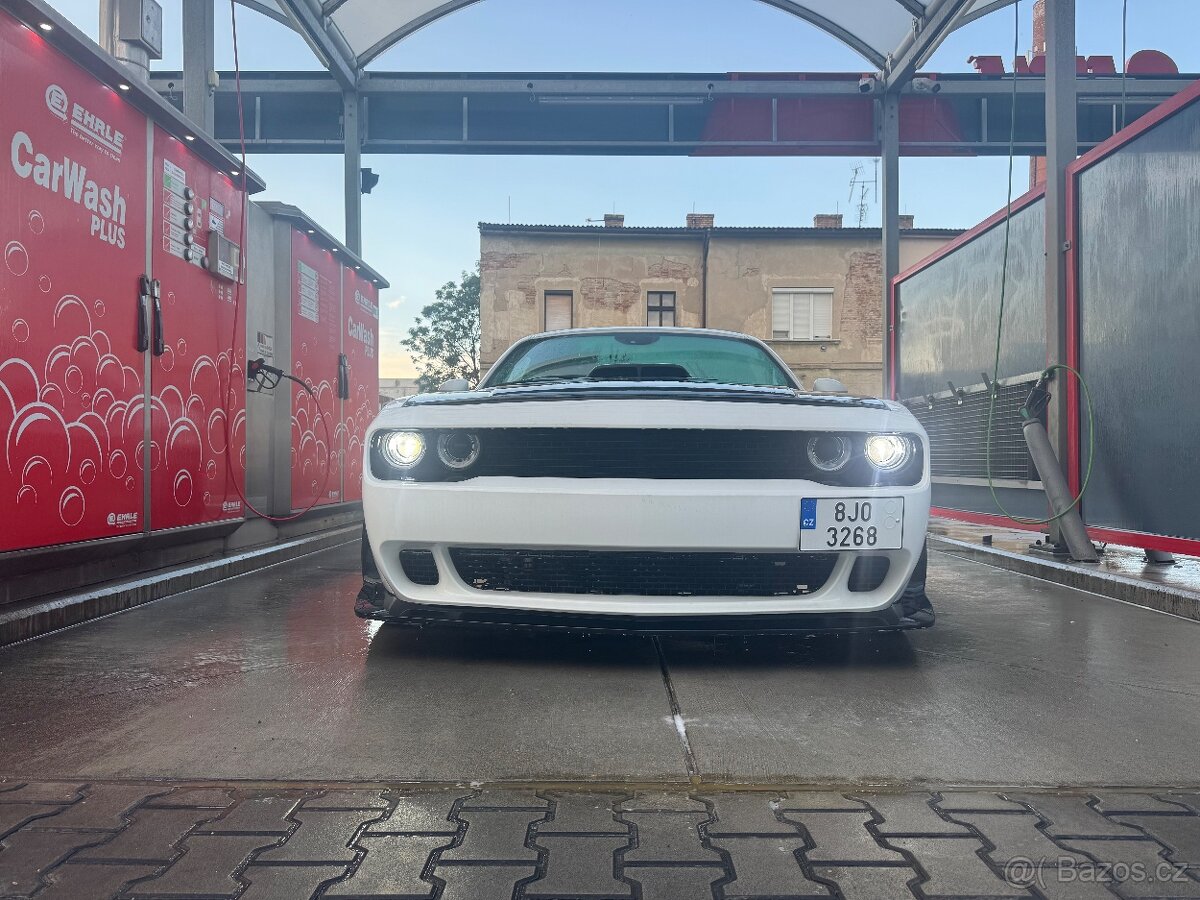 Dodge Challenger 6.4 2018 | R/T 392 | Scat Pack Shaker - 4
