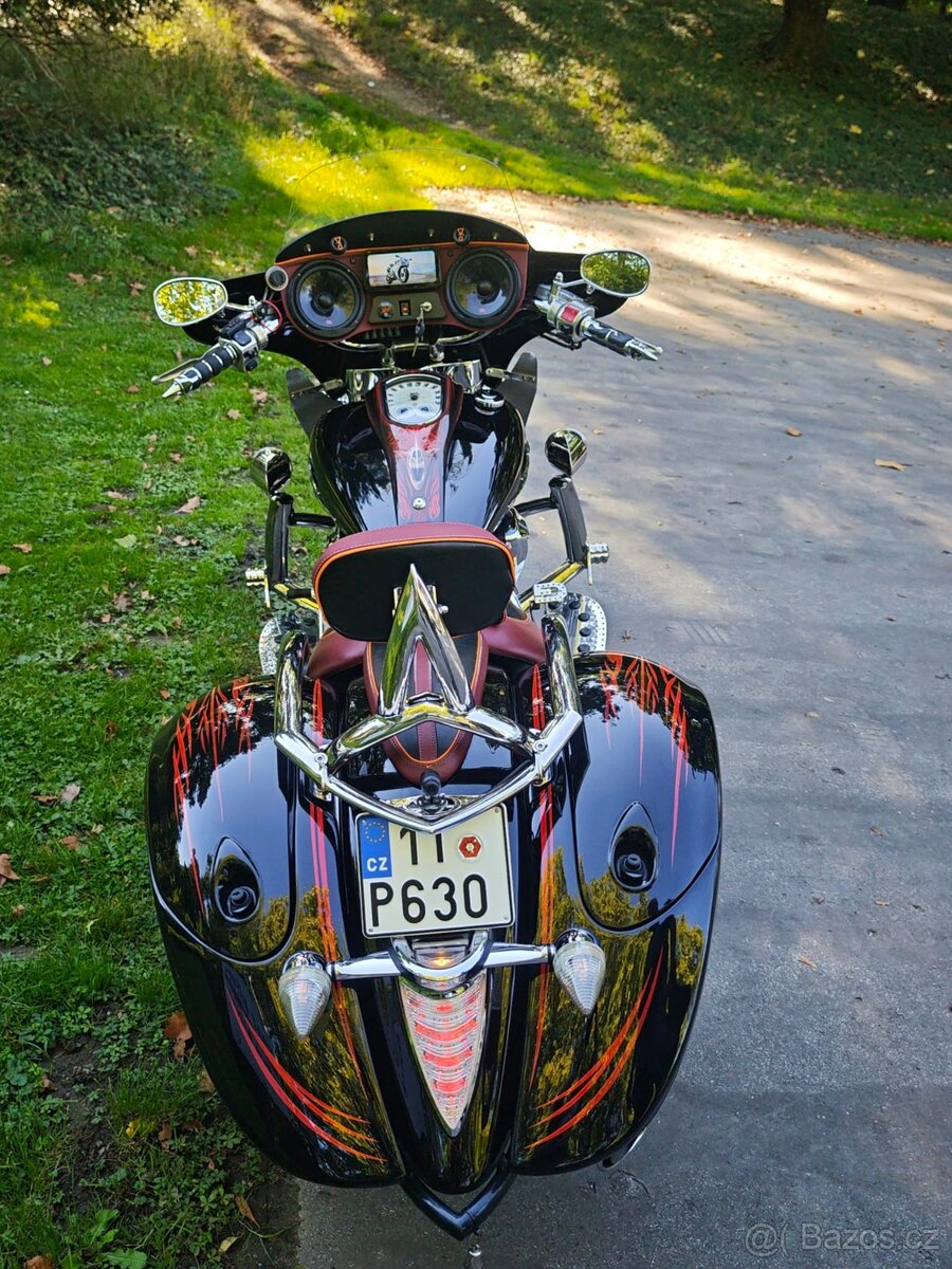 Yamaha midnight star xv 1900 - 4