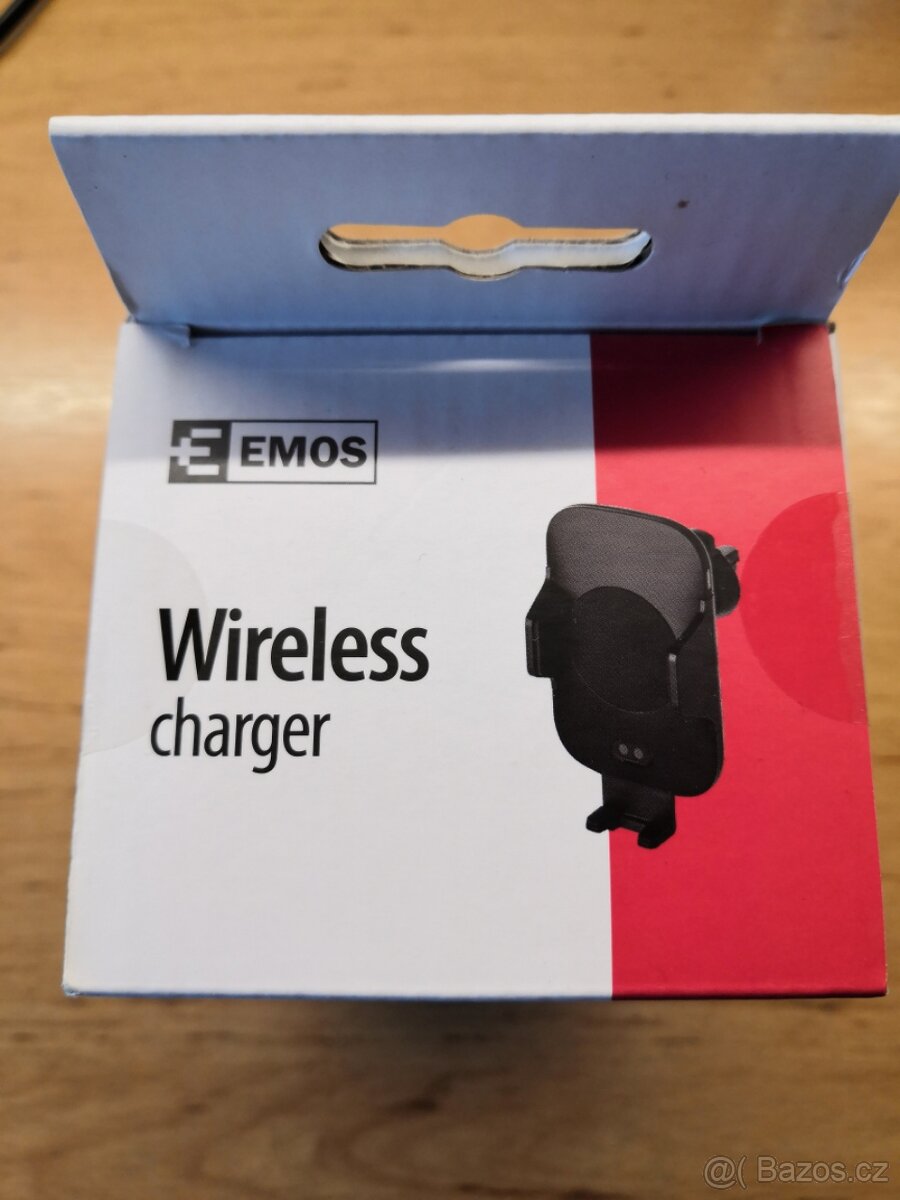 Bezdrátová nabíječka a stojánek do auta QUICK 1,2A 10W - 4