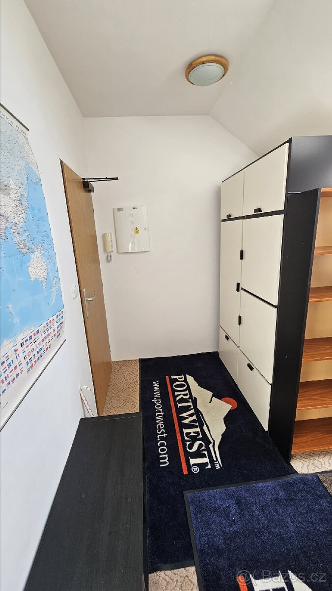 Prostor k pronájmu v Kamenice nad Lipou - 4