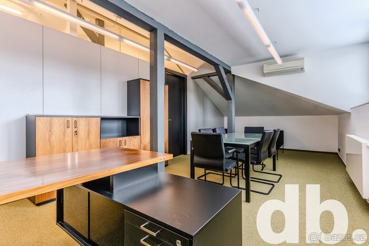 Pronájem kanceláře 190 m², Cheb, ev.č. 01727 - 4