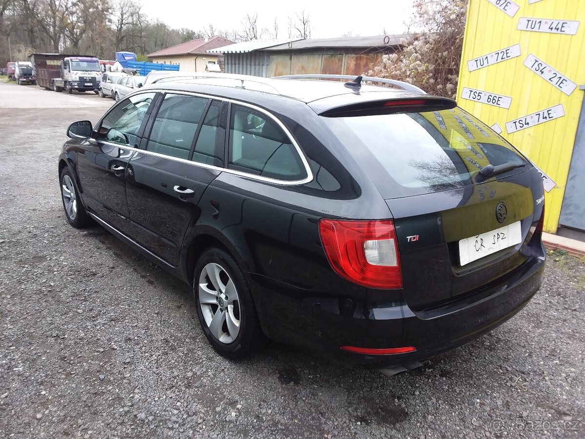 SUPERB II COMBI 2.0TDI 125KW,XENON,KLIMA,CHROM-PAKET,POJÍZDN - 4