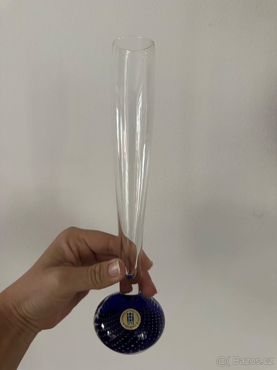 SKLENĚNÁ VÁZA S BUBLINAMI - 4