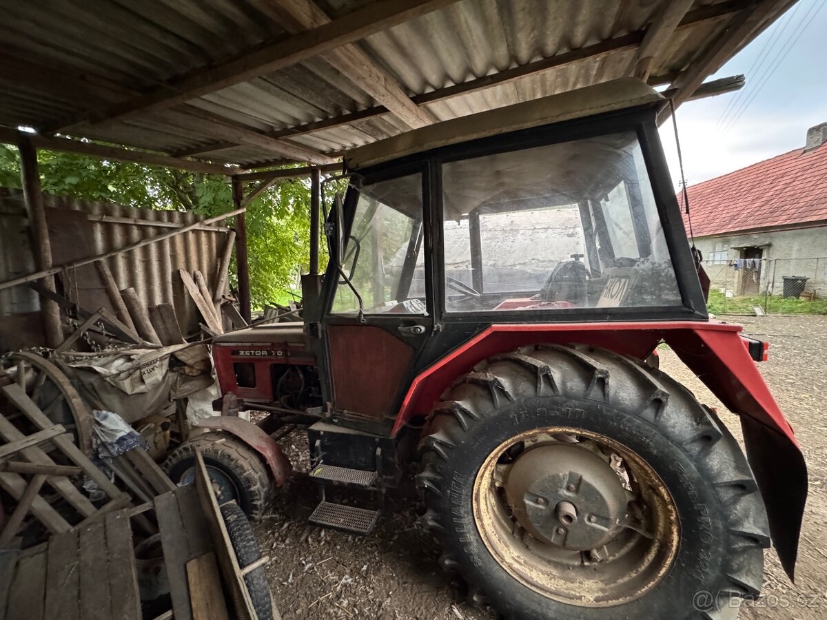 Prodám traktor Zetor 7011 - 4