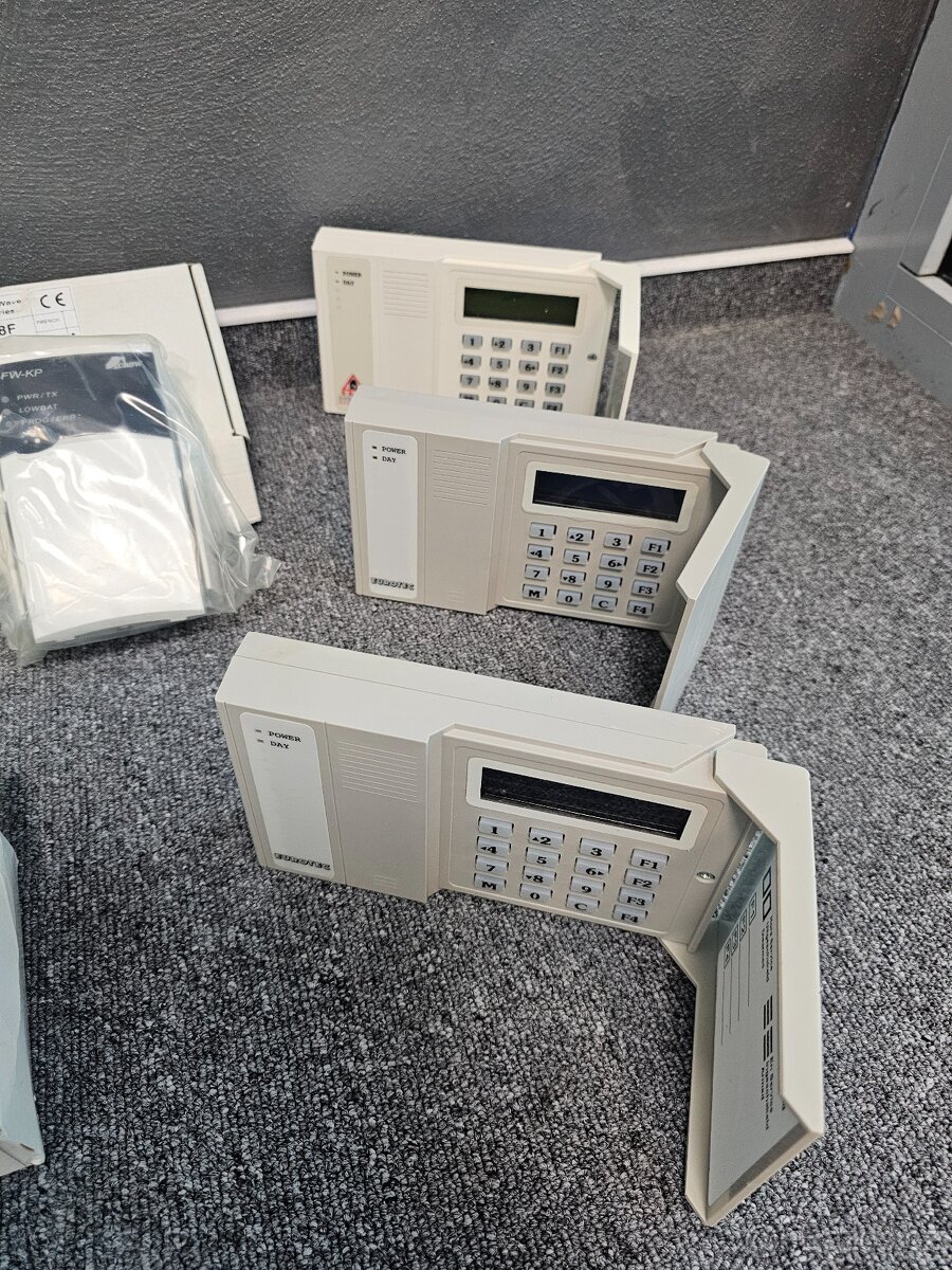 Alarm zabezpečovaci system, CROW a ine - 4