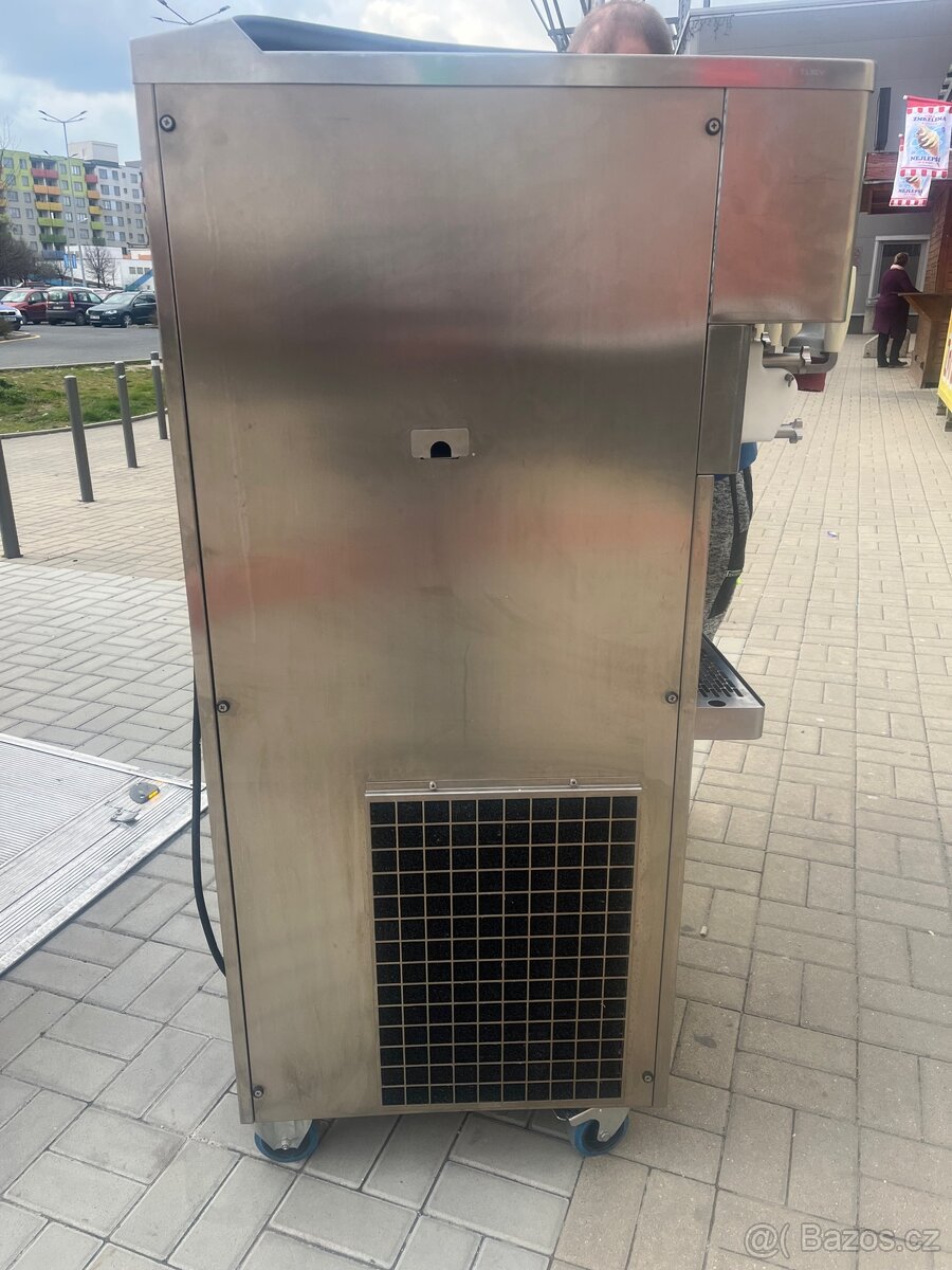 Zmrzlinový stroj etoile 5 pákový - 4