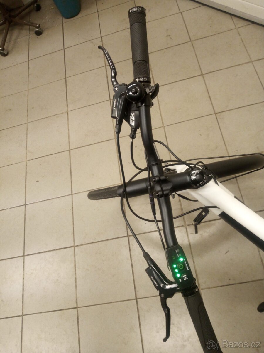 Elektrické kolo NCM - 4