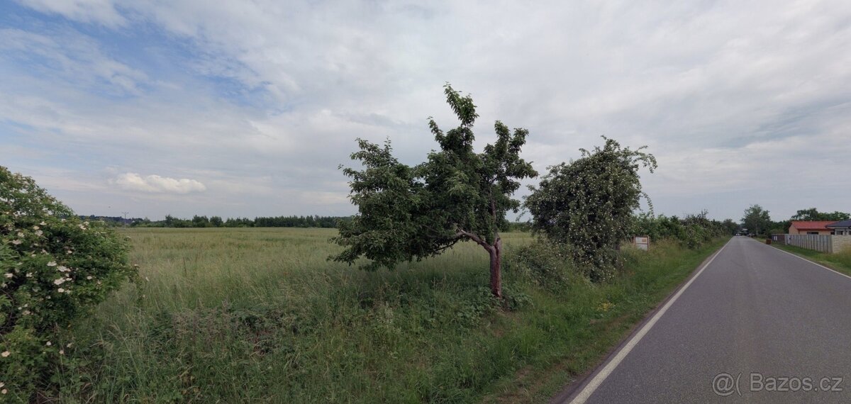 Úvaly u Prahy 7 795 m² - 4