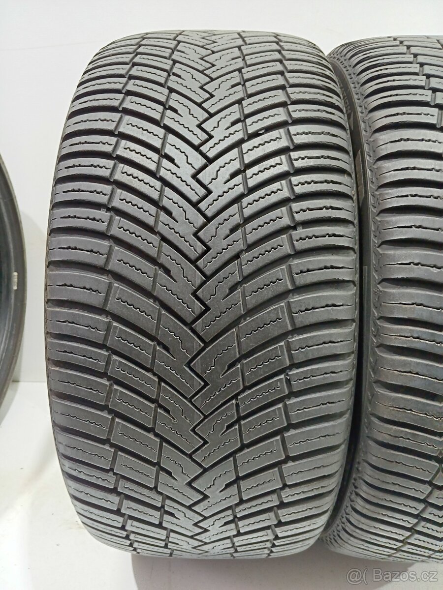 2ks zimní pneu 235/40/18 Pirelli - 4