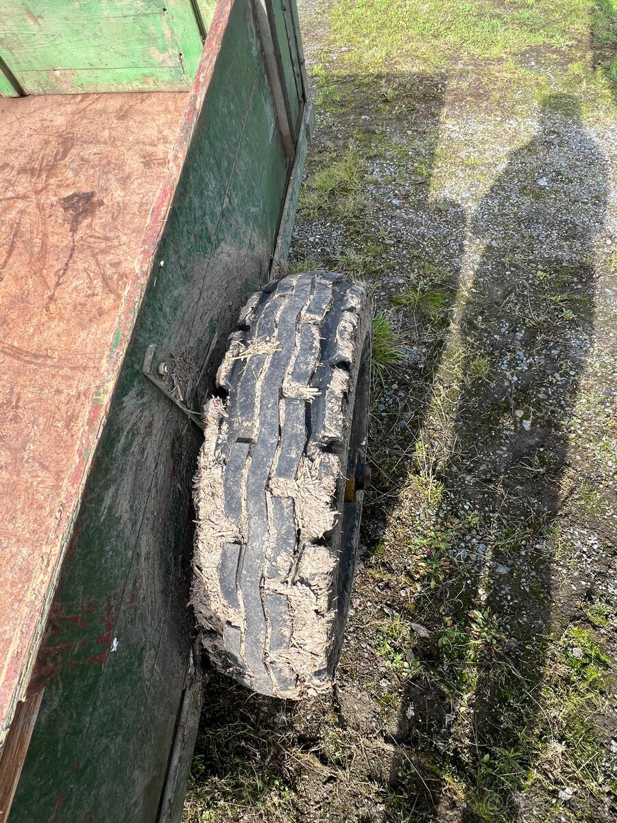 KÁRA ZA TRAKTOR BEZ SPZ - 4