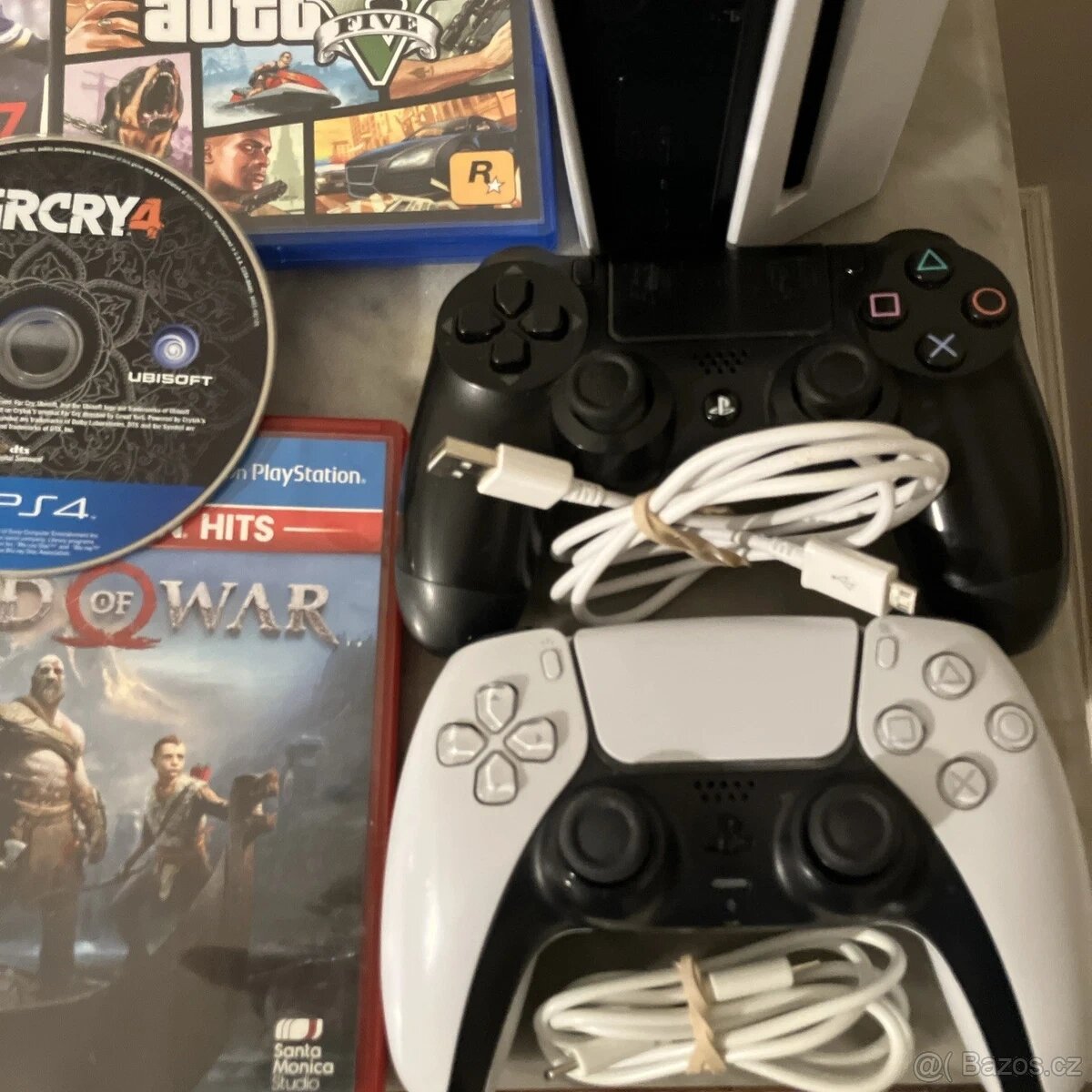 Playstation 5 825GB - 4