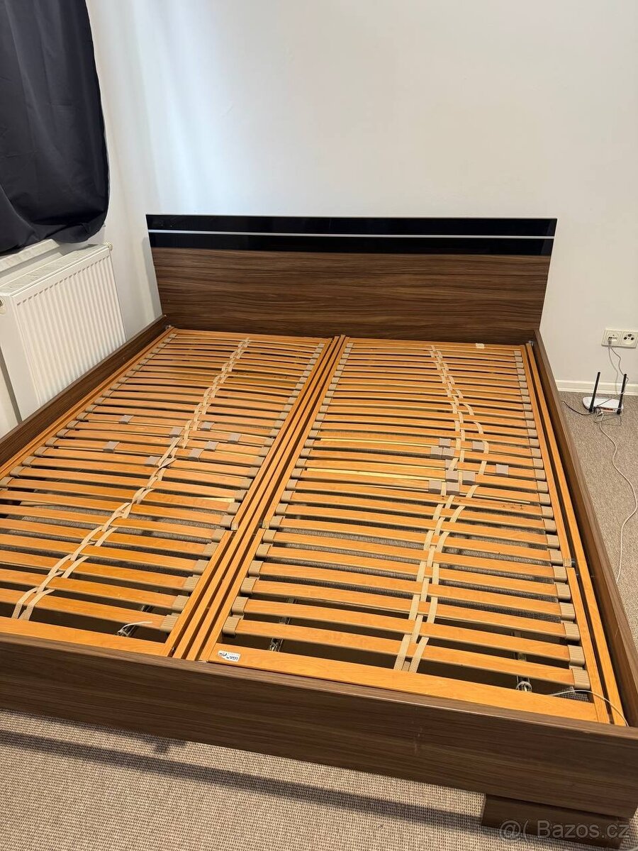 Postel 180x200 s roštem - 4