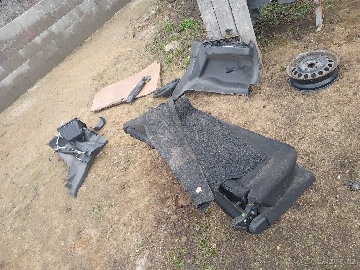 Náhradní díly Suzuki Ignis. - 4