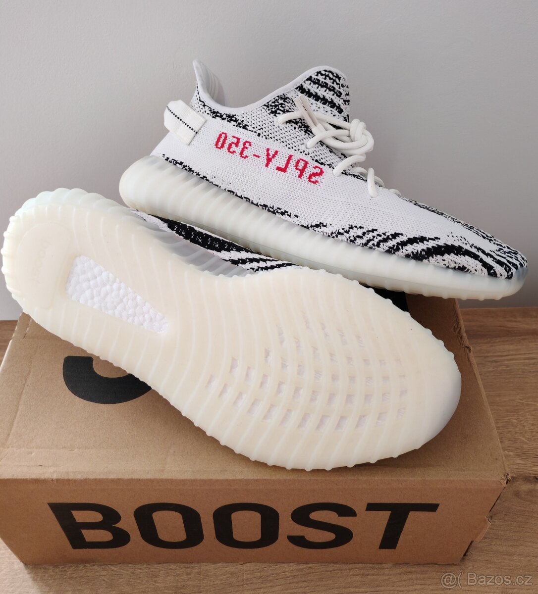 Adidas Yeezy Boost 350 V2 Zebra - 4