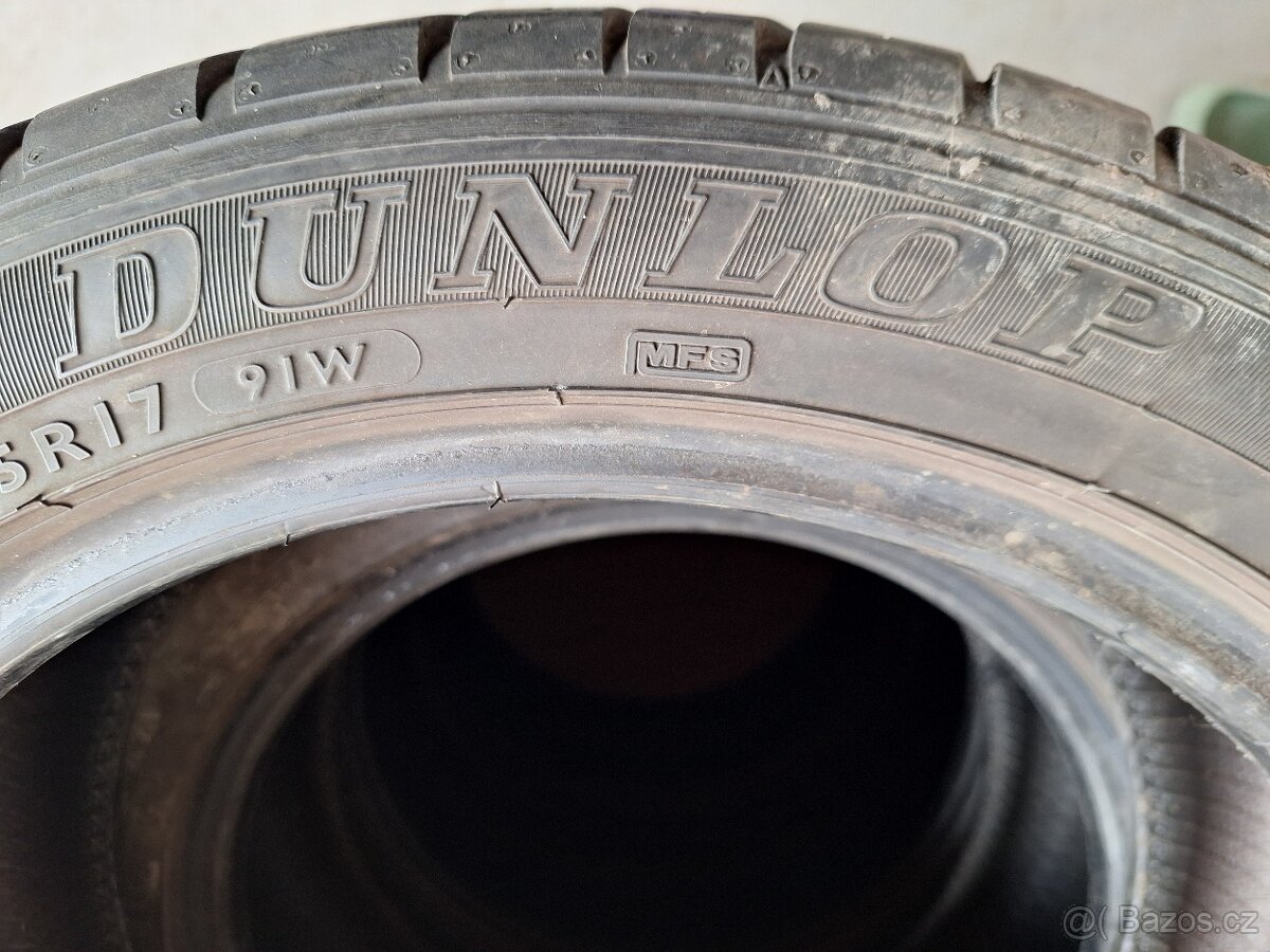 Prodám letní pneu 225/45/17 Dunlop - 4