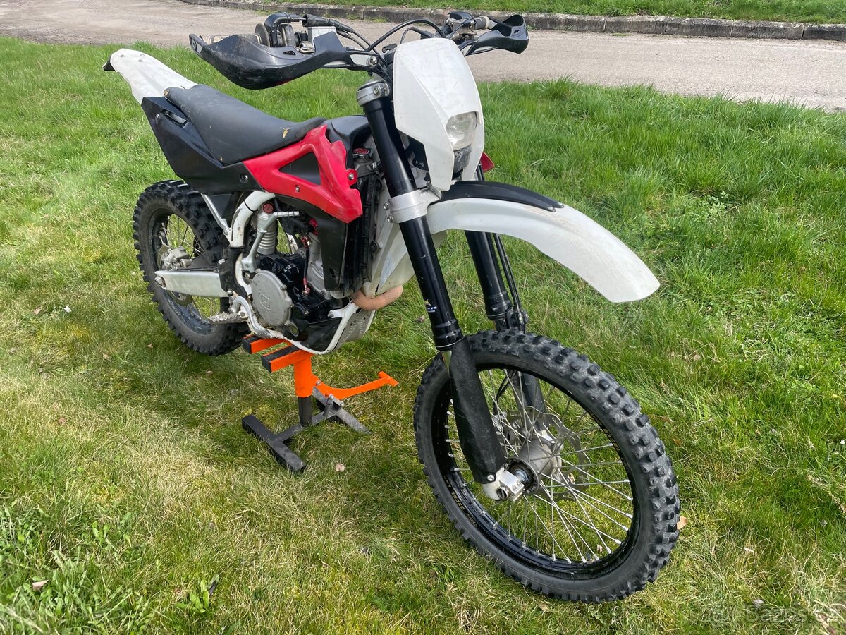 Husqvarna te310