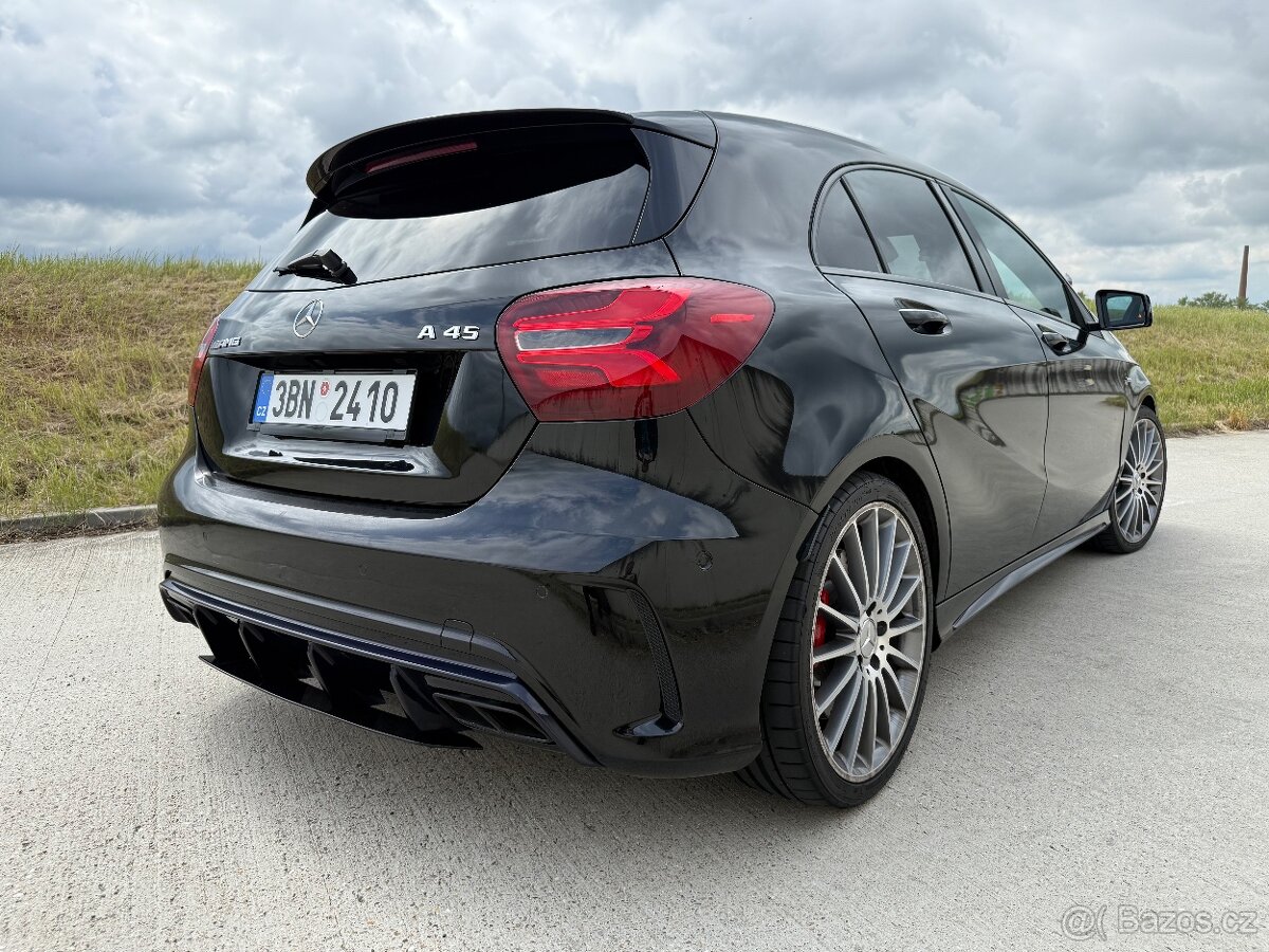 Mercedes Benz A45 AMG 4MATIC - 4