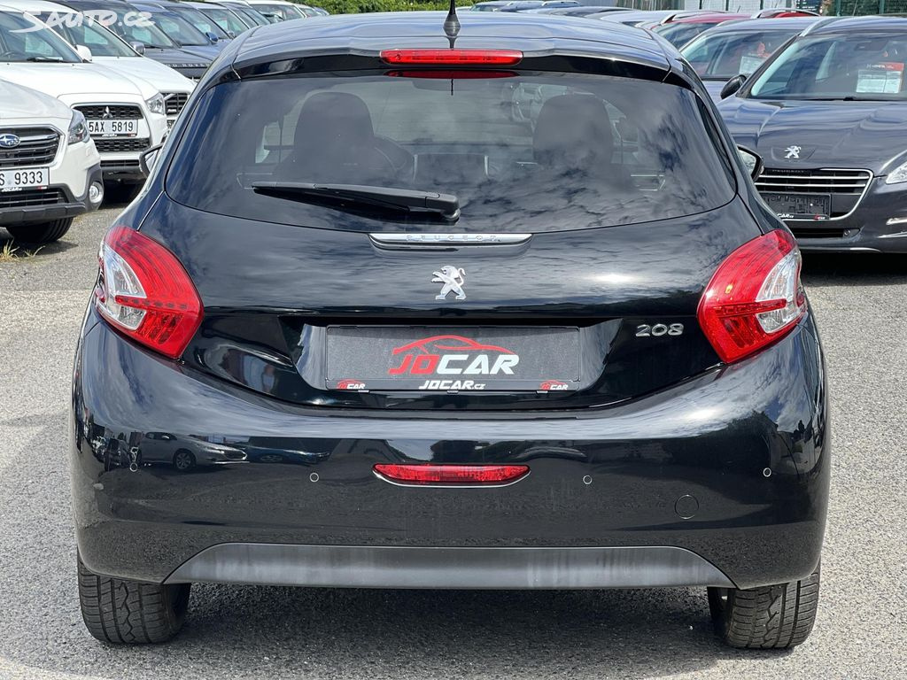 🚗 Peugeot 208 1.2i KLIMA 2015 PANORAMA TEMPOMAT - 4