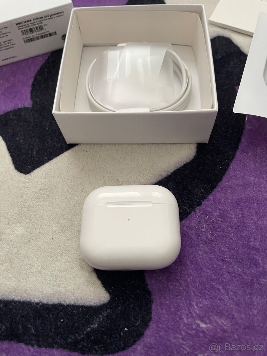 AirPods 3 - 4