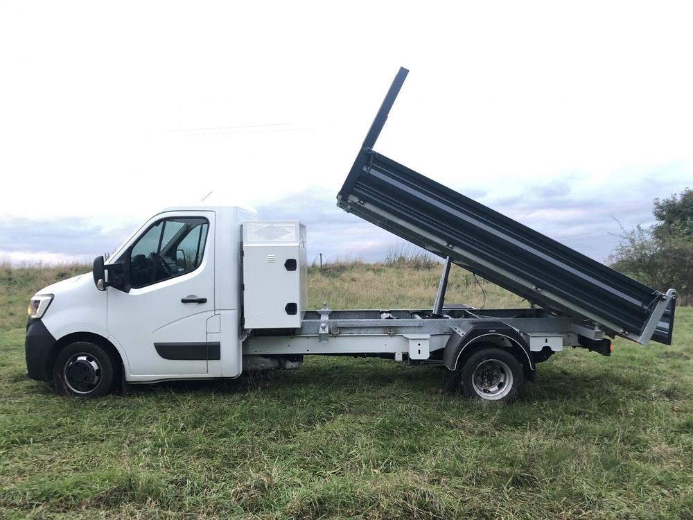 Renault Master 2.3TDi nový 3S sklápěč 3,7m - 4