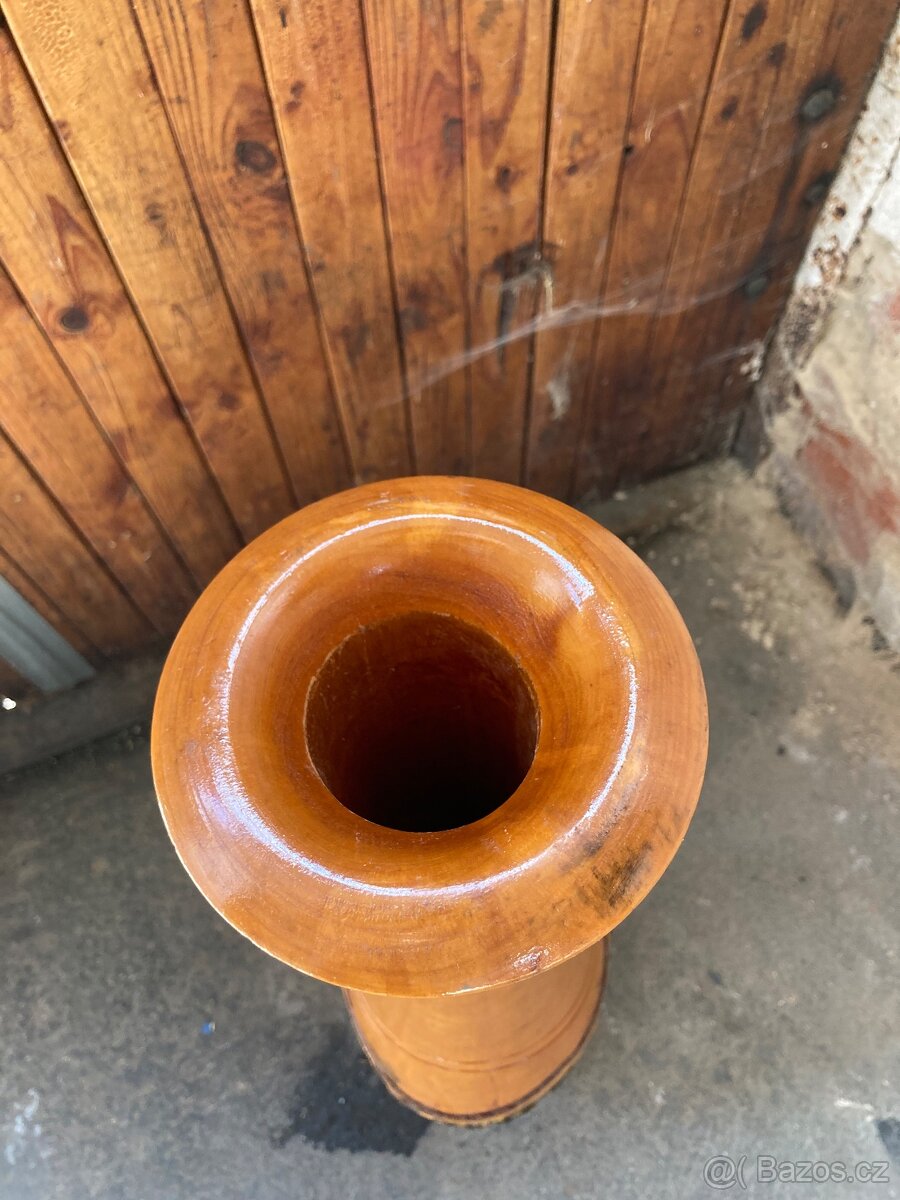 Dřevěná váza - 4